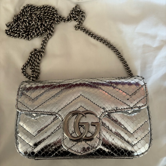 Gucci Silver Marmont Mini Shoulder Bag - Picture 1 of 9